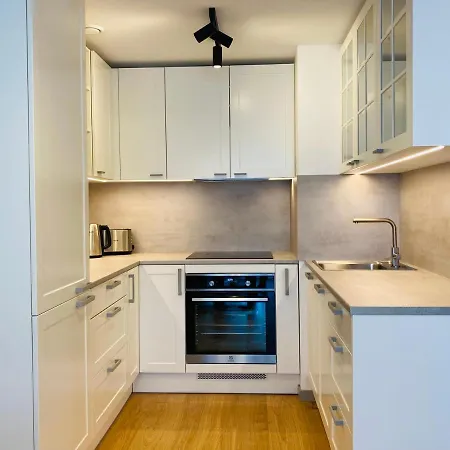Apartment New Family Friendly With Terrace+free Parking